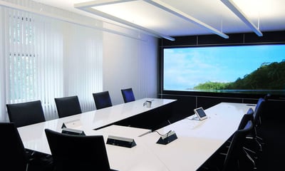 prysm-190-display-dekom.jpg